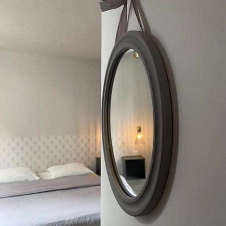 Hysope : Studio Aux Couleurs Toutes Douces ! Баньер-де-Бигор Экстерьер фото